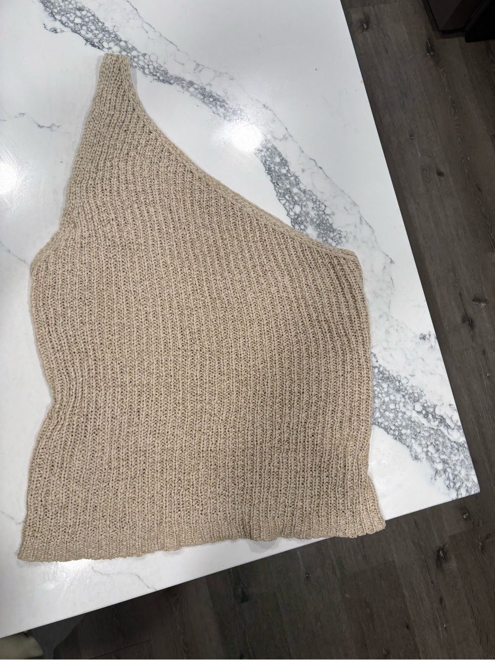 Gilli Cream One-Shoulder Knit Sweater Size Large - Picture 2 of 3